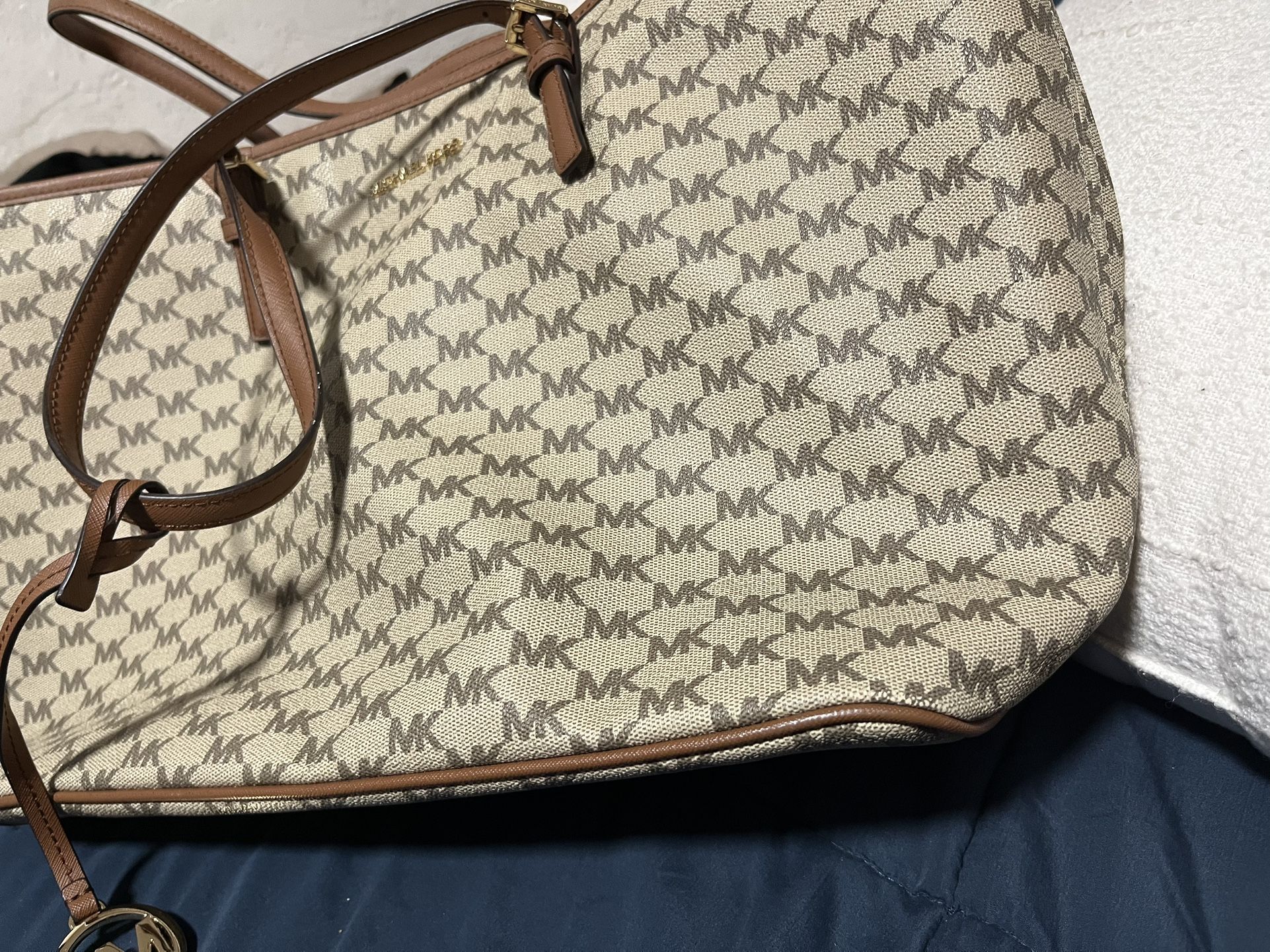Genuine Mk Purse $105