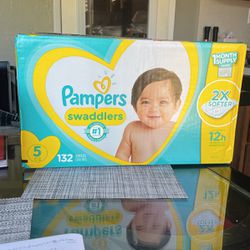 Pampers Swaddlers Size 5 132 Ct
