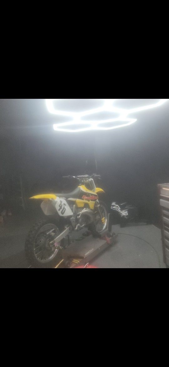 Rm 250