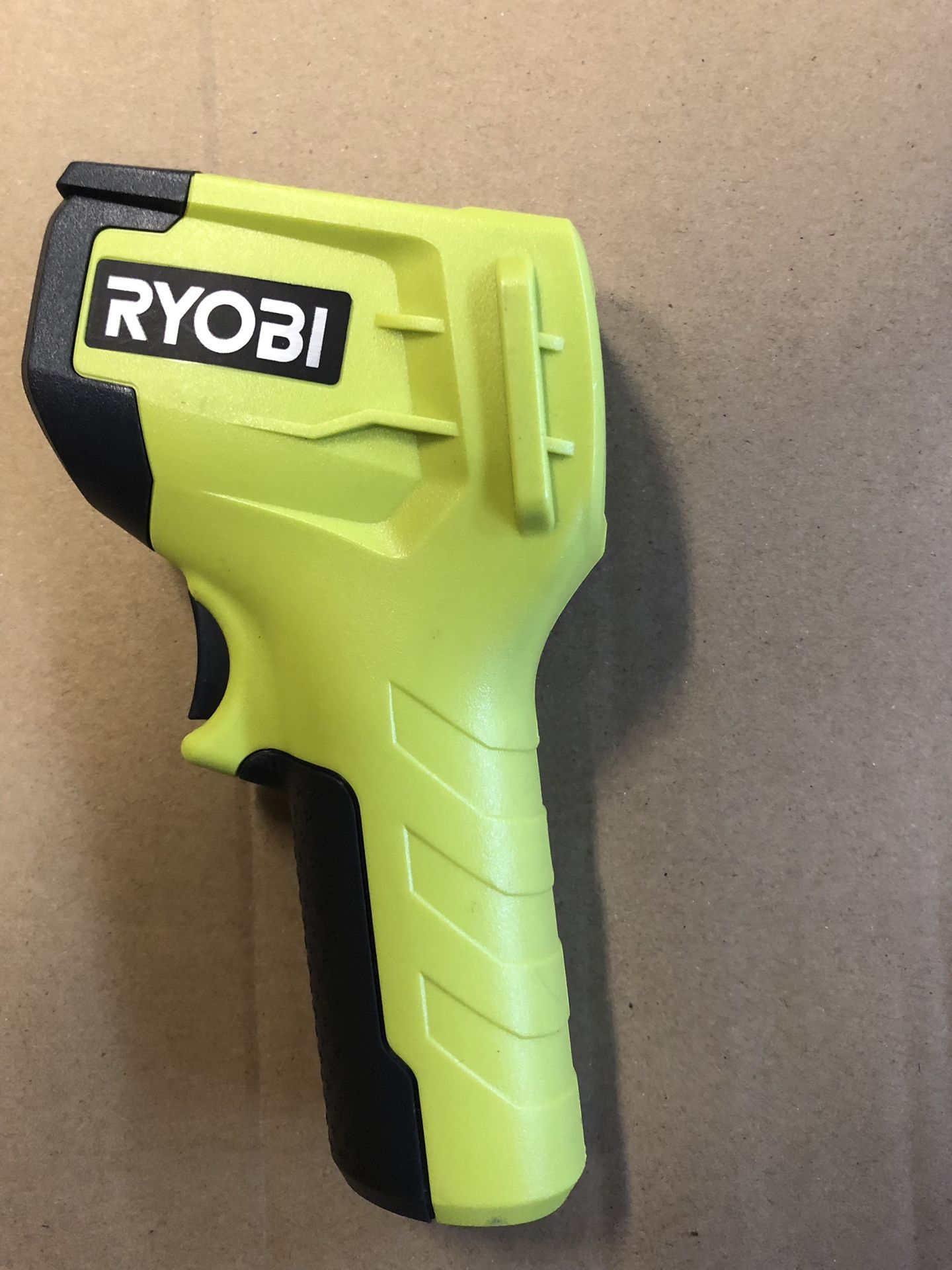 RYOBI INFRARED THERMOMETER MODEL,IROO2 NEW.