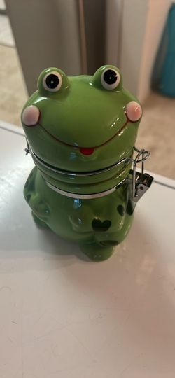 Title:Vintage Boston Warehouse Ceramic Frog Hinged Candy / Cookie Jar 🐸