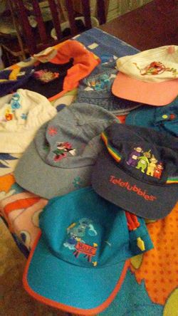Hat for little kids SEAMESTREET. 11 hats