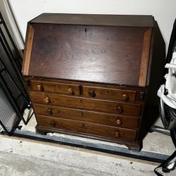 Work Desk