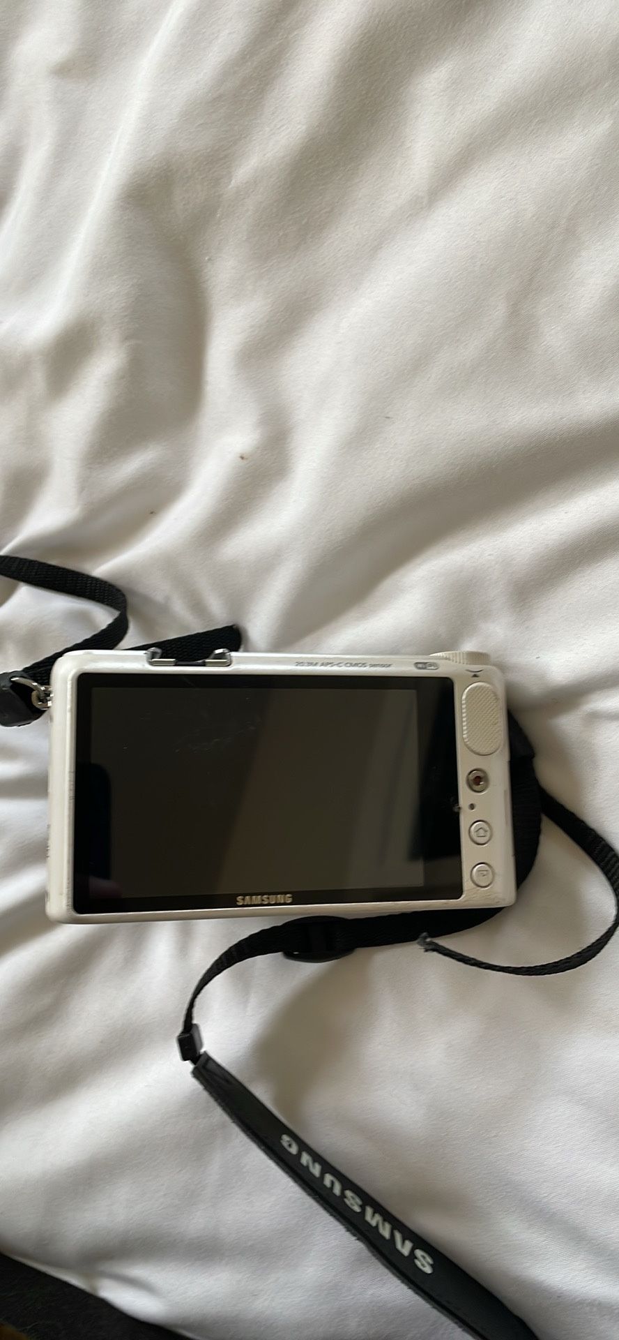 Sony NX2000