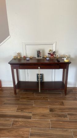 Wall table