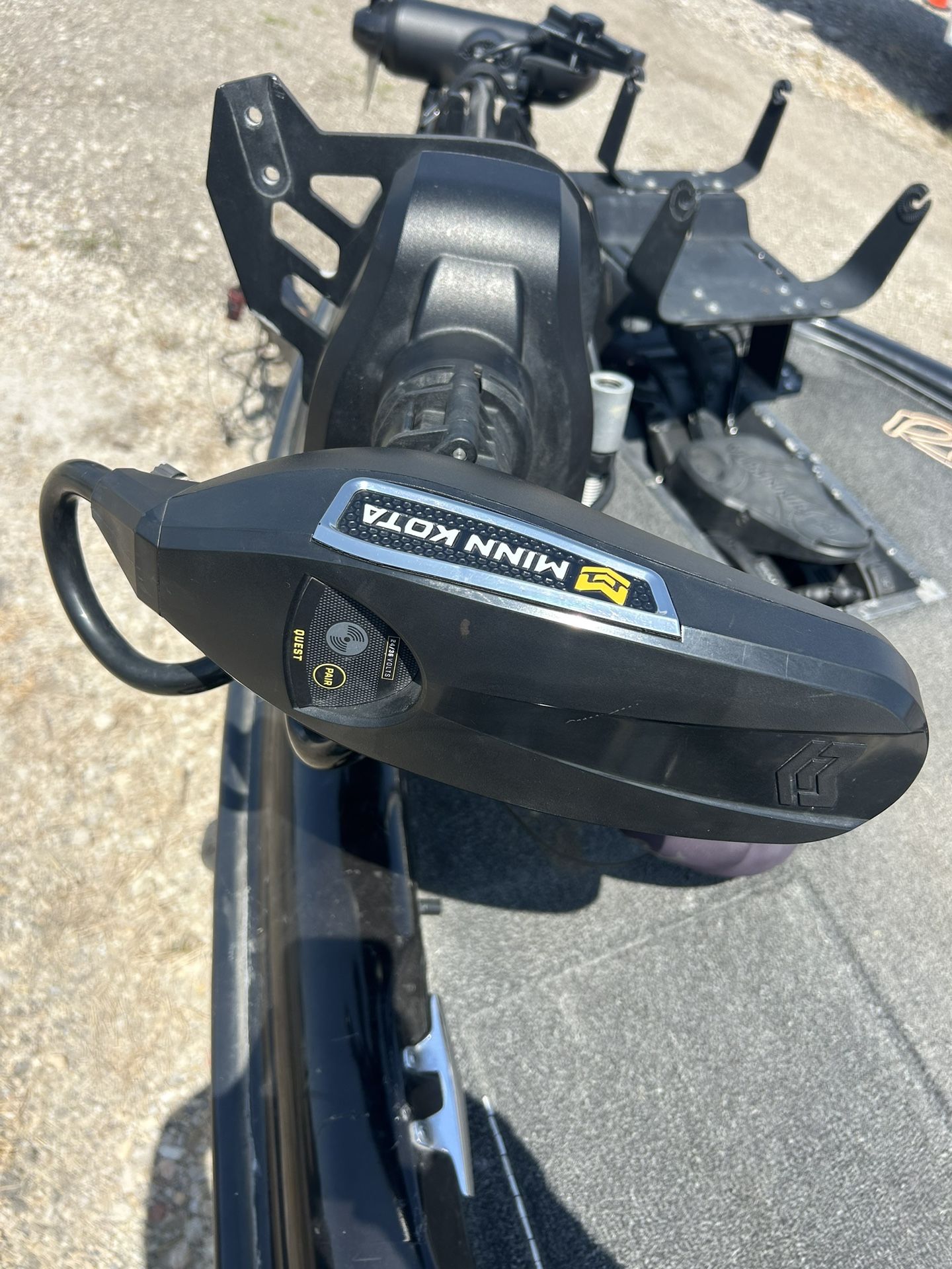 Ultrex Quest 52” Trolling Motor