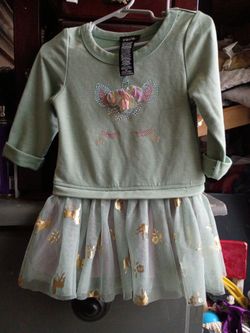 Green little girls dress