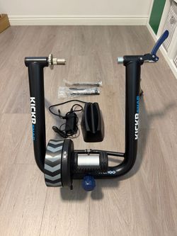 Wahoo Kickr Snap indoor bike trainer
