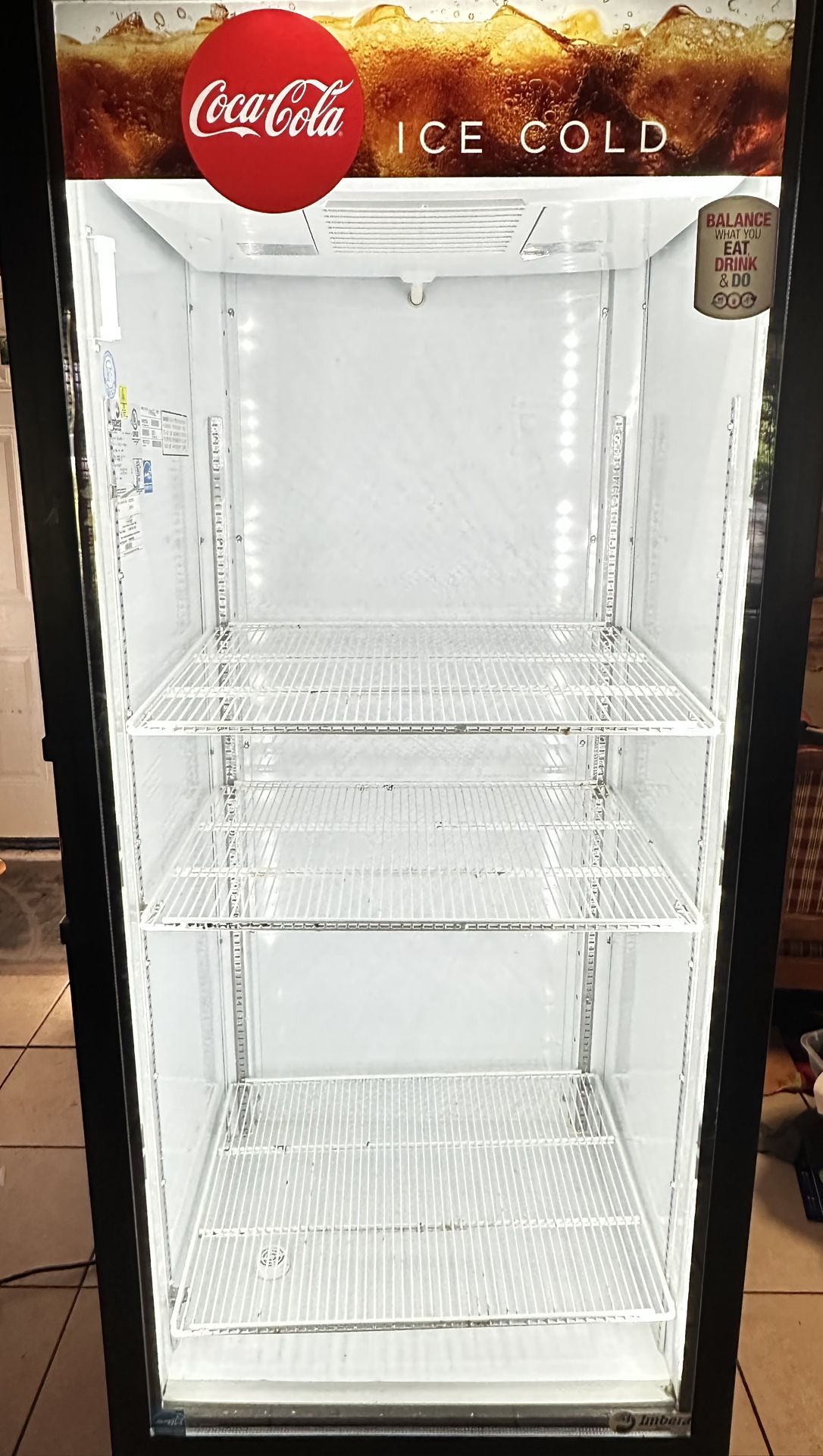 Commercial Coca-Cola Glass Door Beverage Cooler – Imbera VRD55