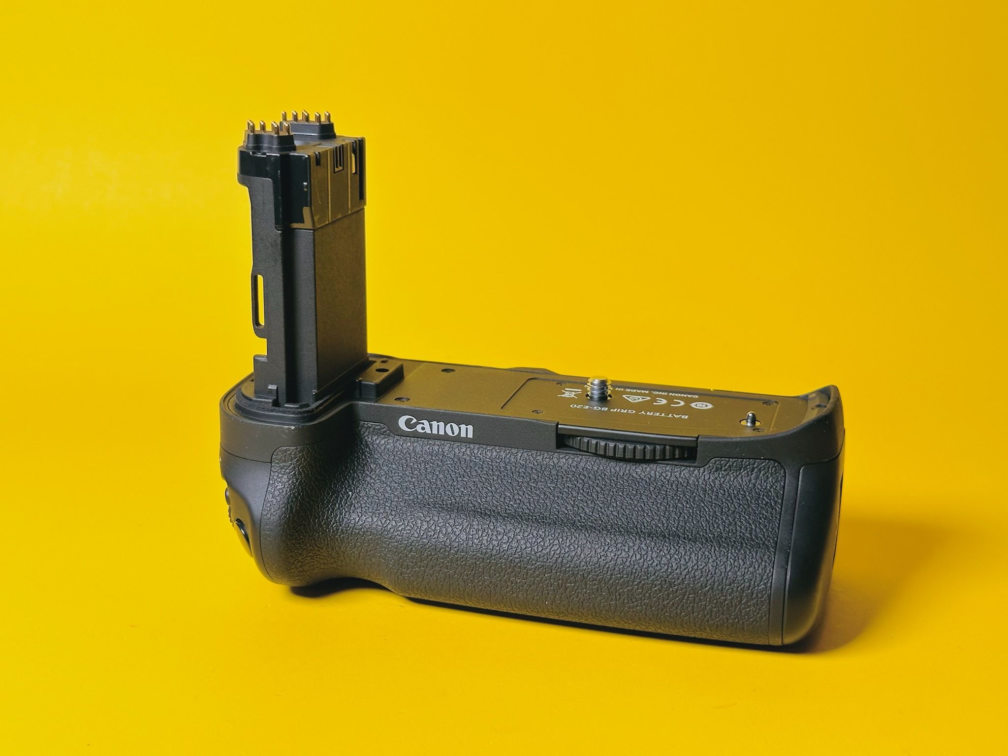 Canon BG-E20 Battery Grip for EOS 5D Mark IV DSLR Camera