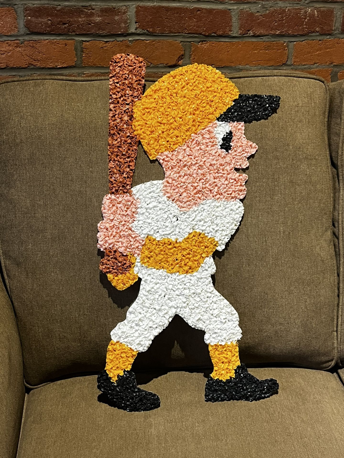 Vintage Kitschy Melted Popcorn Plastic Baseball Player Pirates??