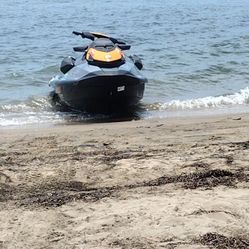 Color Naranja Y Negro SEADOO