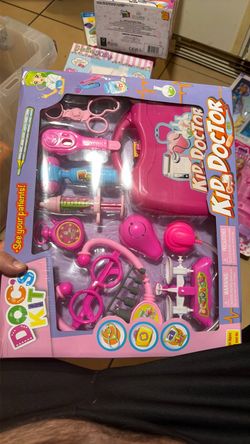 Kid Doctor Doc's Kit Toy Playset