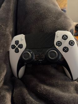 PlayStation 5 DualSense Edge Wireless Controller