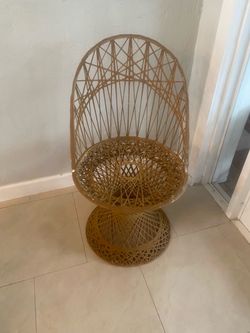 MidCentury Woodard Fiberglass Side Chair