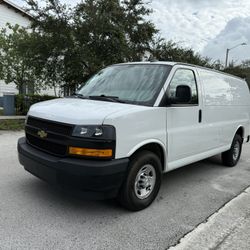 2021 Chevrolet Express 3500 Cargo Van Low Miles