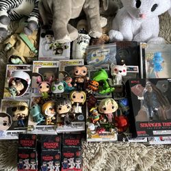 Huge Toy Lot Funko Pop Mystery Mini Game Of Thrones Stranger Things Star Wars Marvel The Office Bandai Disney