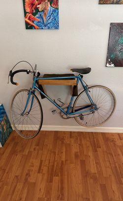 1970s COLNAGO BICYCLE