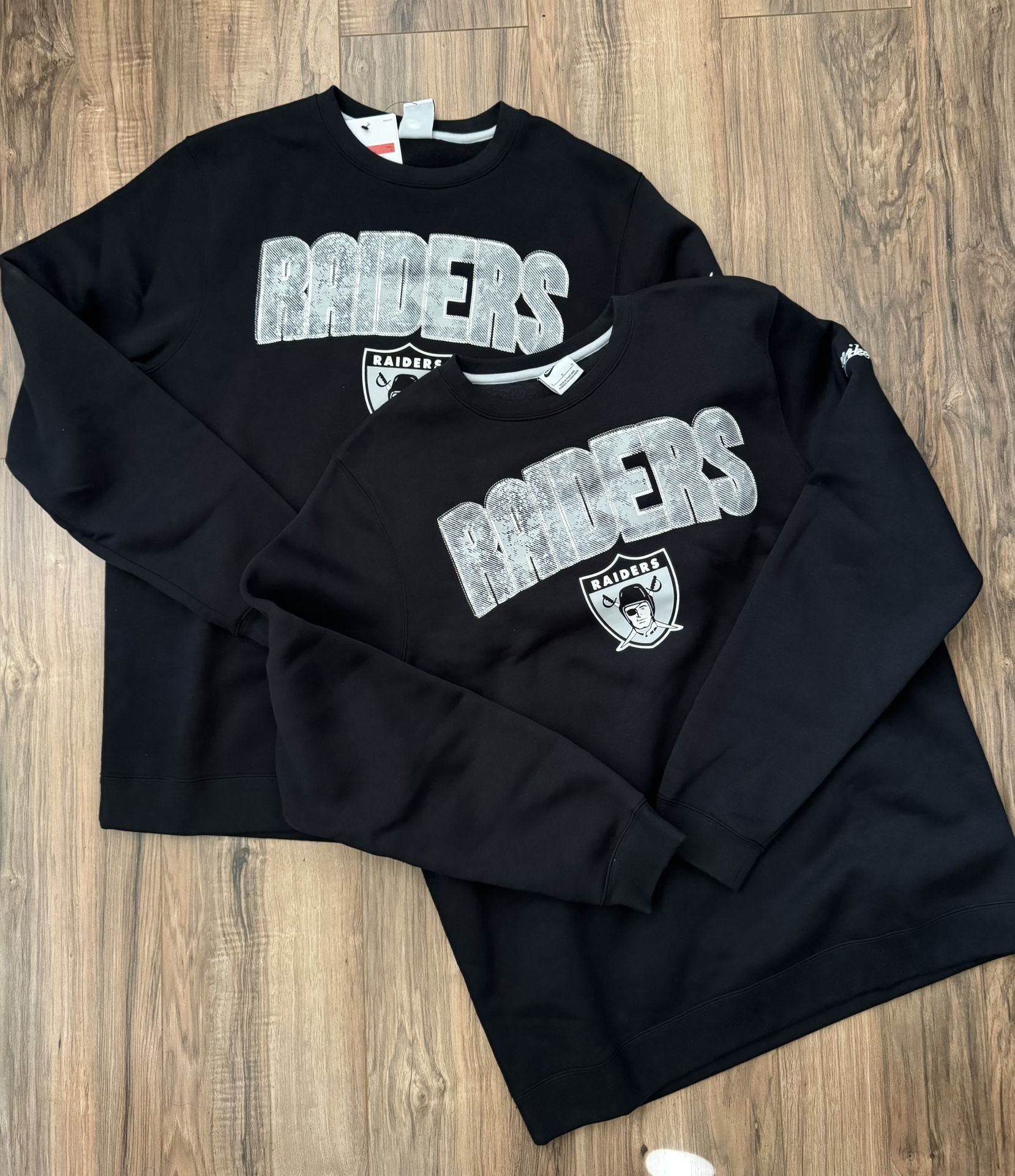 New Men’s Size Large Raiders Nike Crewneck Sweatshirt