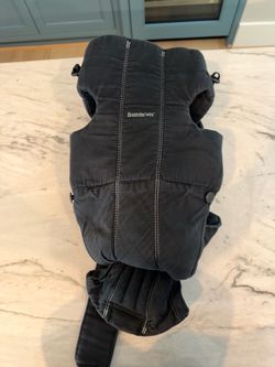 BabyBjörn Mini Baby Carrier