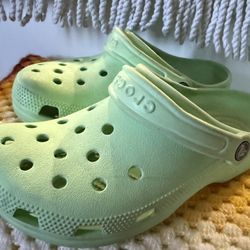 Bright Green Crocs 5 Men 7 Women Lightly Used