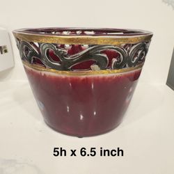   Red Porcelain ceramic flowerpot $10