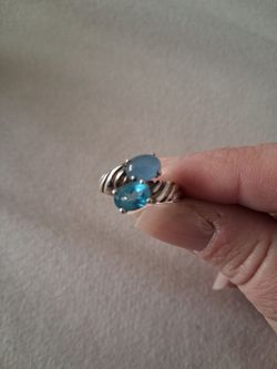 Cabachon and blue topaz sterling silver ring Beautiful piece
