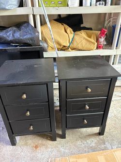 Bed side tables