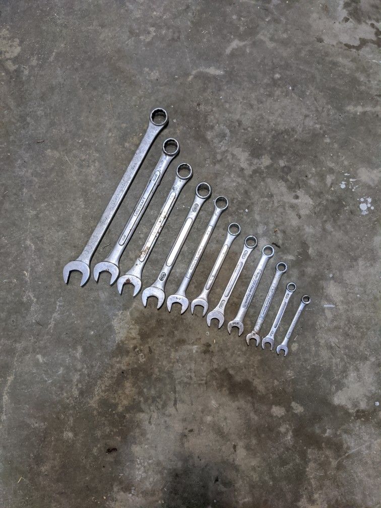 11 Piece Wrench Set