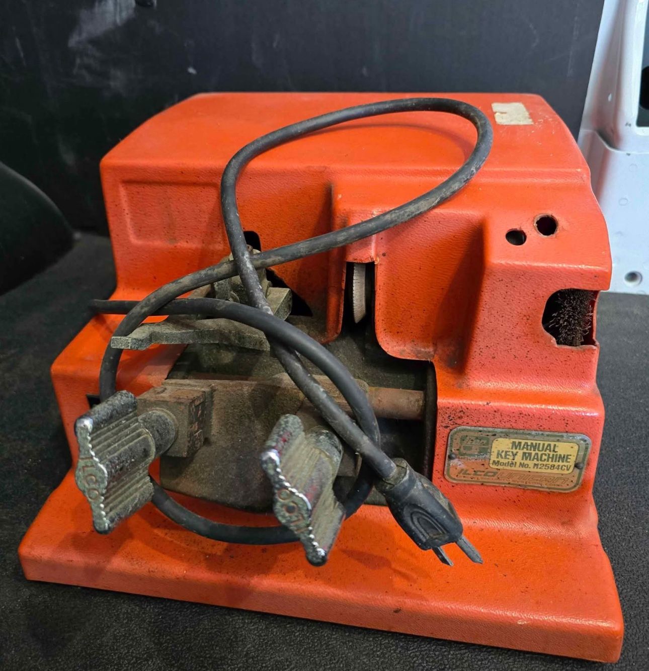 Ilco key machine cutter Tested & Working