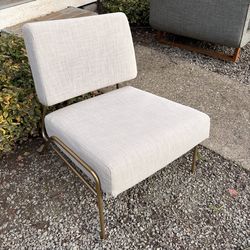 Free accent chair - Great shape - dog chewed on one corner