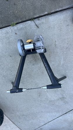 Saris indoor bike trainer