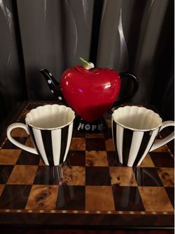 Heart tea pot set