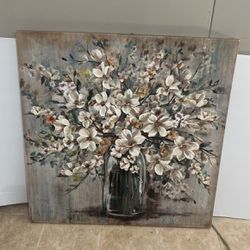 Textured flower in vase painting