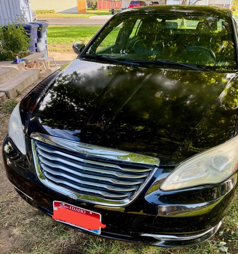 2014 Chrysler 200