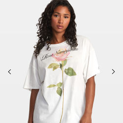 RVCA

Off-white oversized tee size XS