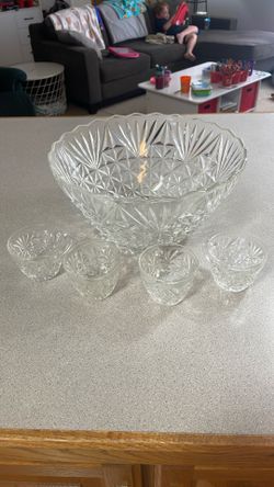 Arlington Punch Bowl Set – Used
