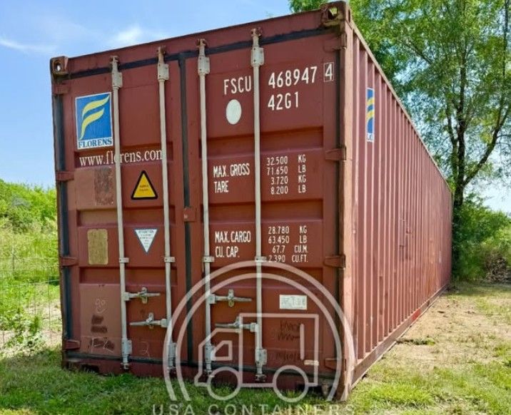 20' & 40' Shipping Containers