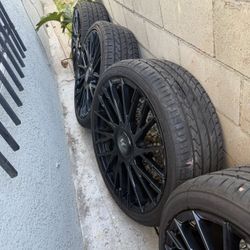 Lexani 24 inch Wheels