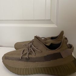 Yeezy Boost 350 V2 Earth