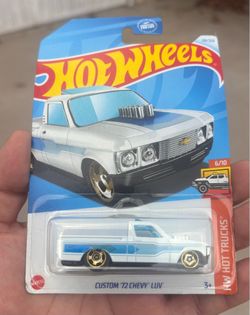 Hot Wheels Custom Chevy Luv