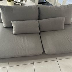 Zipper couch