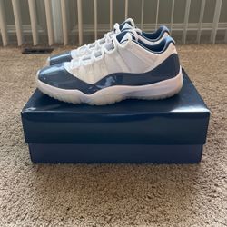 Jordan 11 diffused blue