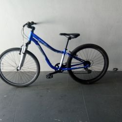 BICYCLE SPECIALIZED 7 SPEED BRAND NEW 