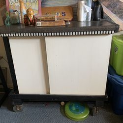 Homemade Bar Cabinet On Wheels 