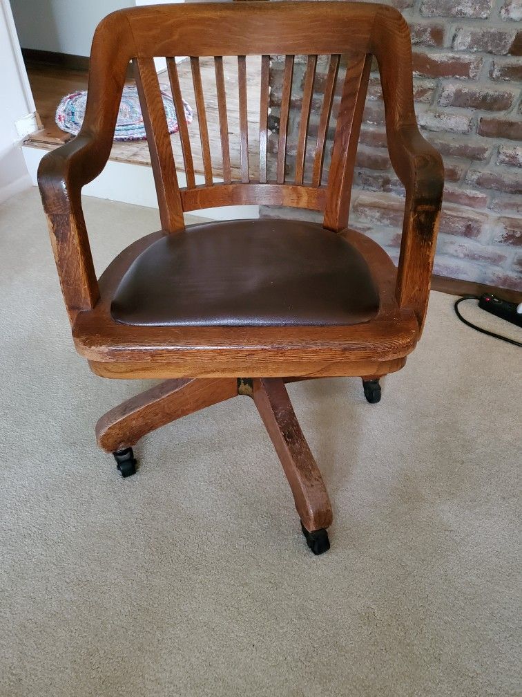 Antique Banker/lawyer Chair