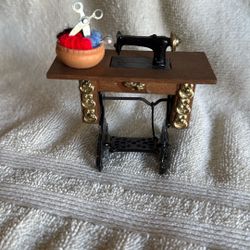 Miniature Furniture, Singer, Sewing Machine, Scissors, And Ball With Yarn