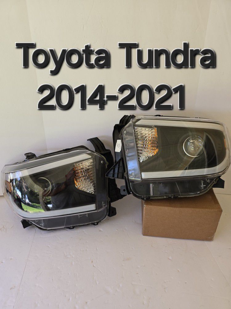 Toyota Tundra 2014-2021 Headlights 
