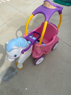 Little Tikes Princess Horse and Carriage