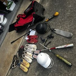 Softball / Baseball Gear